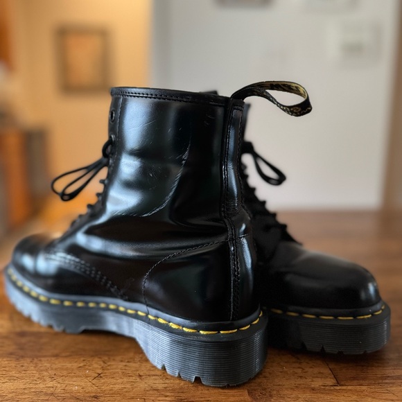 Doc Martens Leather Combat 8 - Picture 10 of 10
